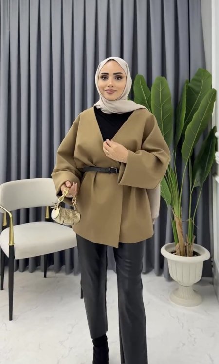 جاكيت مفتوح رسمي اوفر سايز مع قشاط خصر